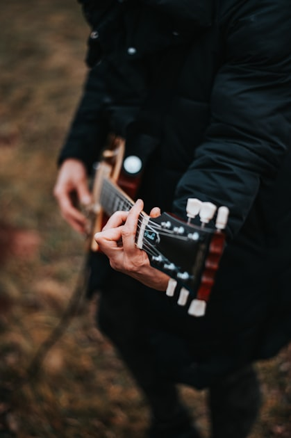 Top 5 Tips for Beginner Guitarists